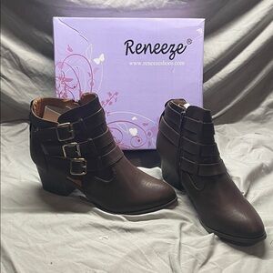 Reneeze Women's Dark Brown Ankle Booties